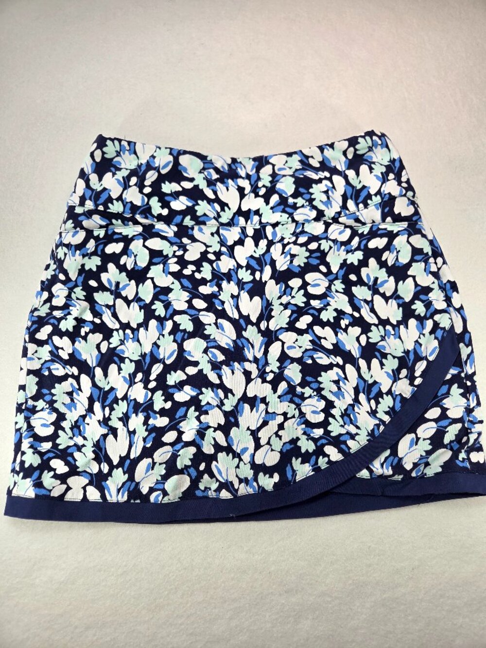 Lady Hagen Women’s M Navy Blue Floral Golf Skort Stretch Athletic Skirt